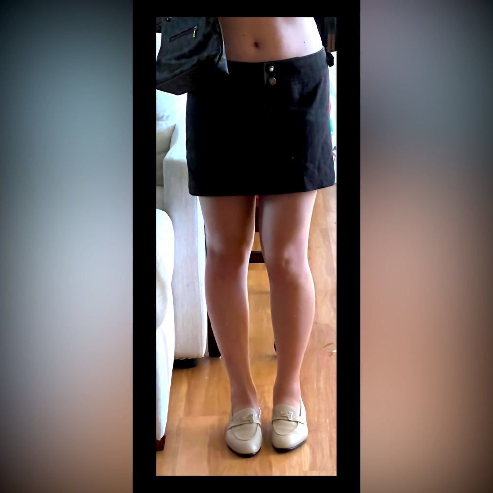 low waisted mini brown skirt